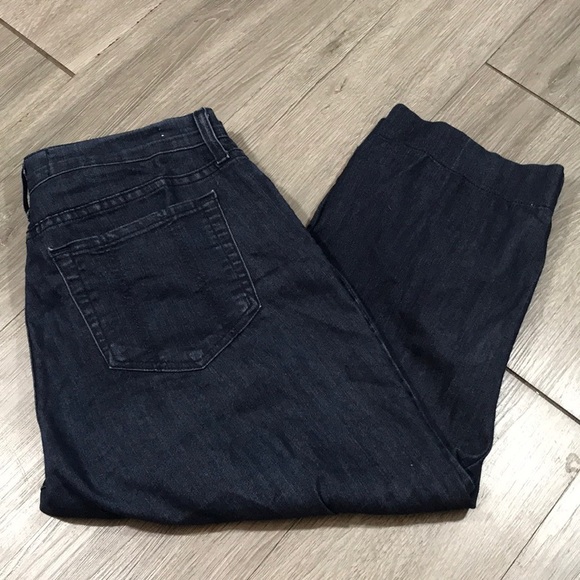 NYDJ Lift Tuck Technology Dark Wash Wide Leg Capri size 12 - Picture 1 of 9